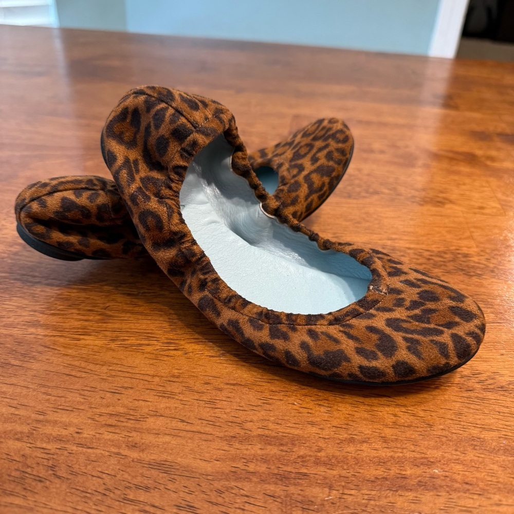 Aera Carla Leopard Print Ballet Flats 100% vegan made in Italy size 35